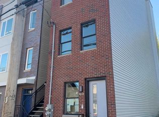 1944 N 8th St, Philadelphia, PA 19122