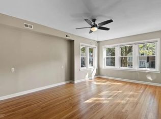 3744 W Eastwood Ave Floor 1, Chicago, IL 60625