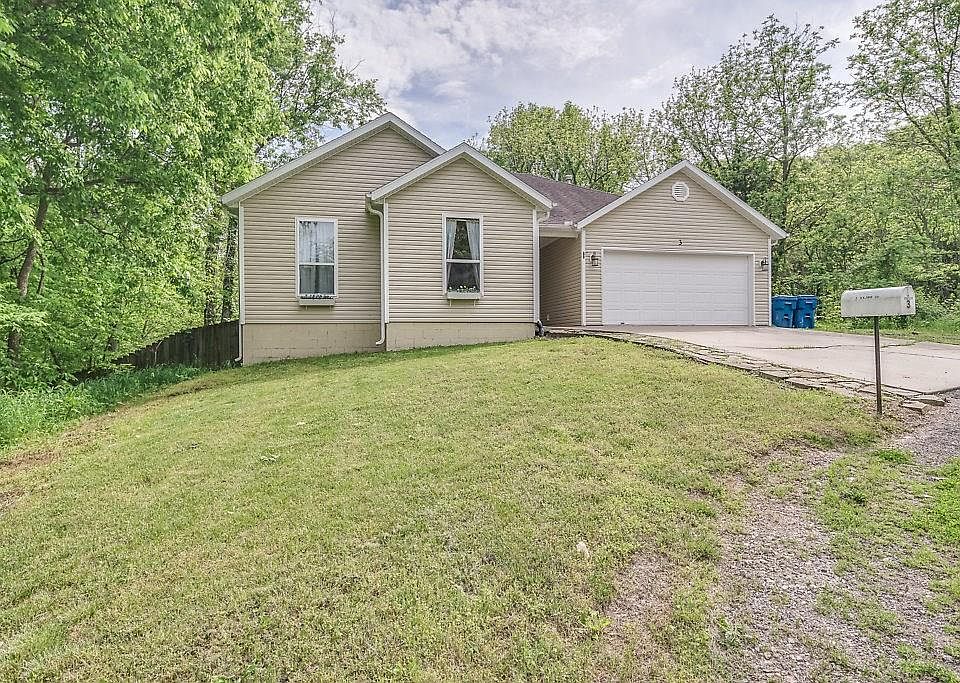 1st image of 3 Winsford Cir
