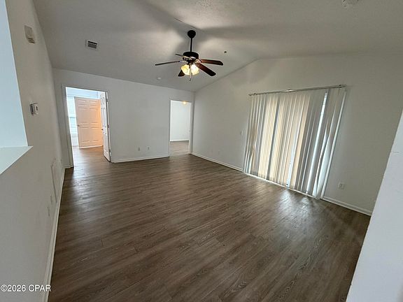 5th image of 9117 Laird St #9123