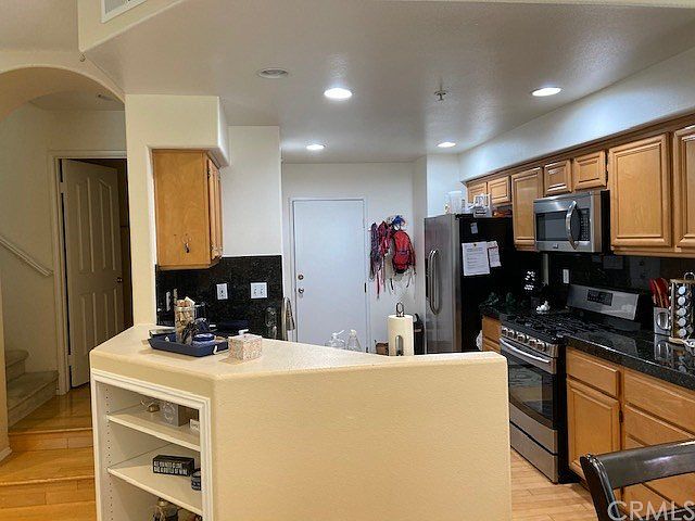 1st image of 2384 Sunningdale Dr