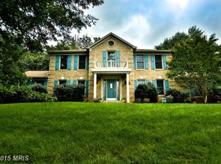 11784 Hollyview Dr, Great Falls, VA