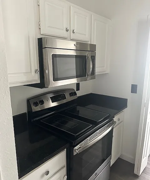 10000 Gate Pkwy N #2211 — Photo 7
