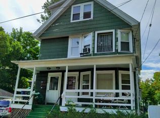 1127 Saint James Ct, Madison, WI 53715