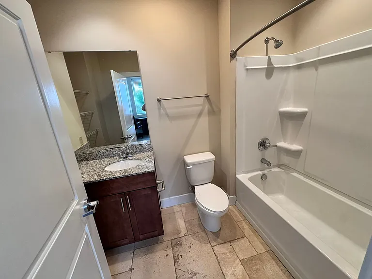 Fully Furnished Room Rentals with Utilities Included! Now Pre Leasing! — Photo 9