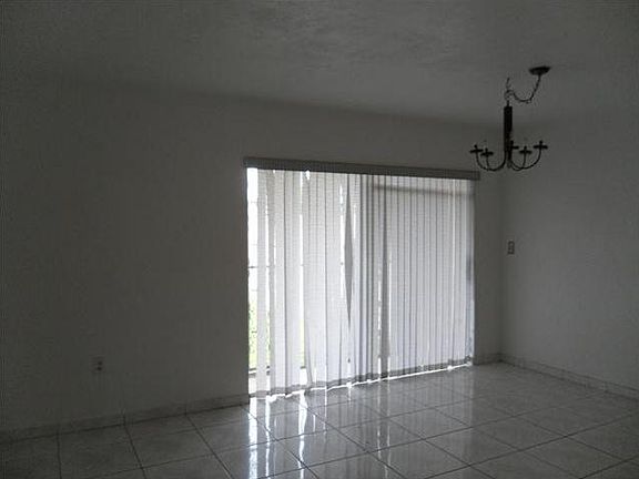 4th image of 2766 NW 196th St