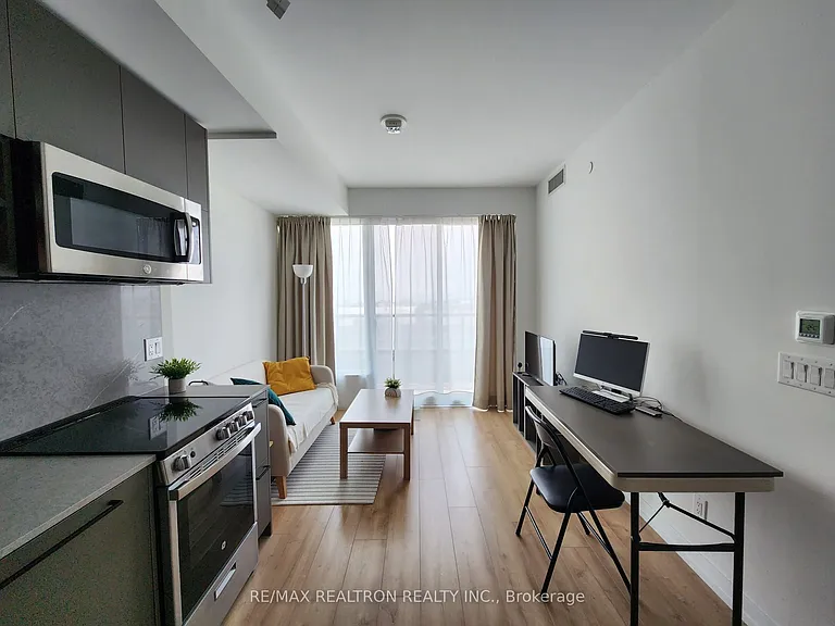 135 Liberty St #911 — Photo 2