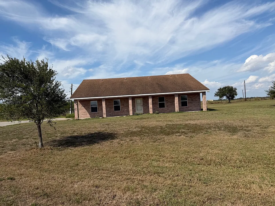 5900 S Highway 77 #1