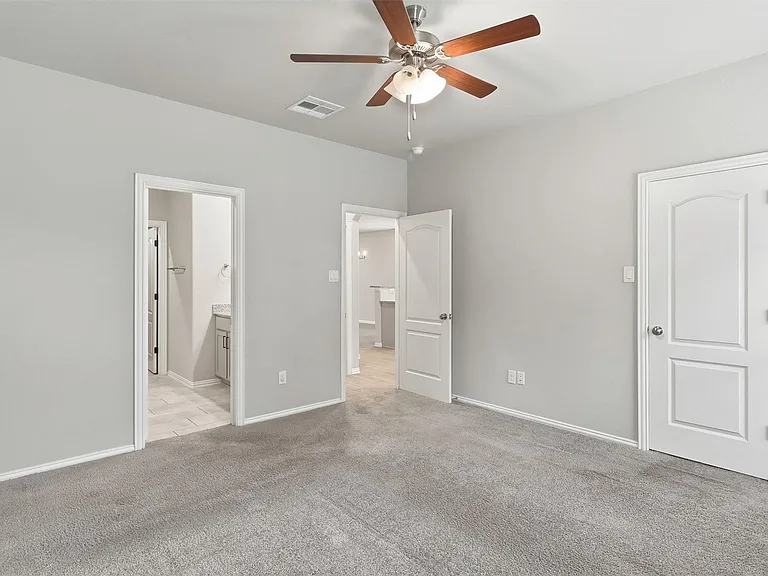 8415 Balding Dr — Photo 29