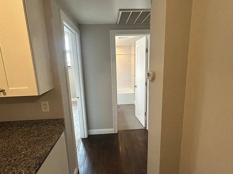 11 Merrymount Rd #1R — Photo 7