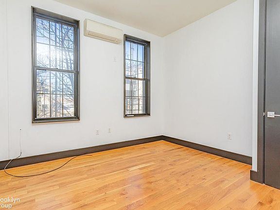 5th image of 59 Ten Eyck St #3RR
