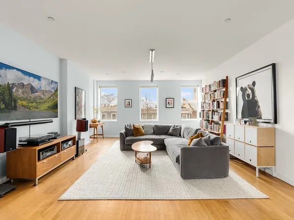 25 Bergen St APT 3B, Brooklyn, NY 11201