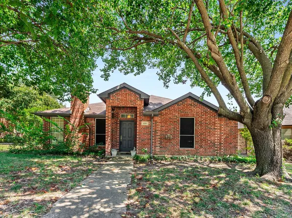 410 N Winding Oaks Dr, Wylie, TX 75098