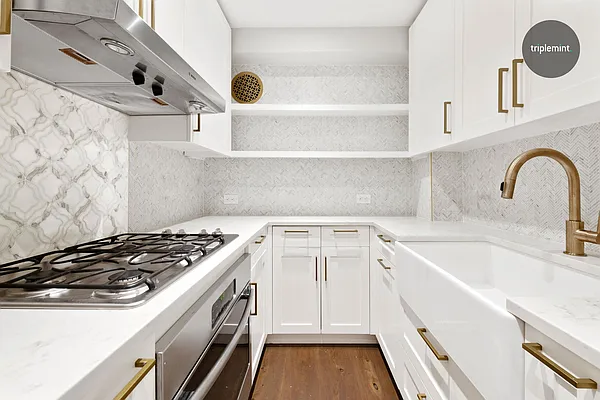 Sold by Triplemint | media 12