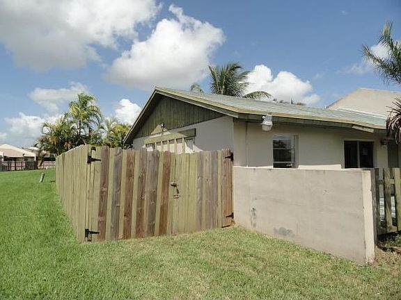 2nd image of 12020 SW 110th Street Cir N