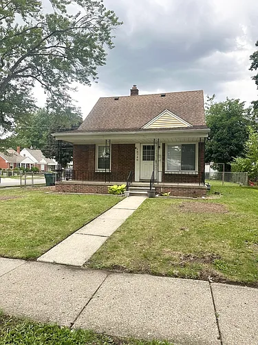 18740 Carlysle St Photo 1