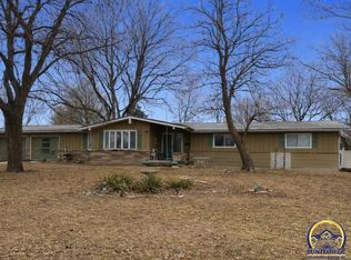 440 W 16th St, Horton, KS 66439