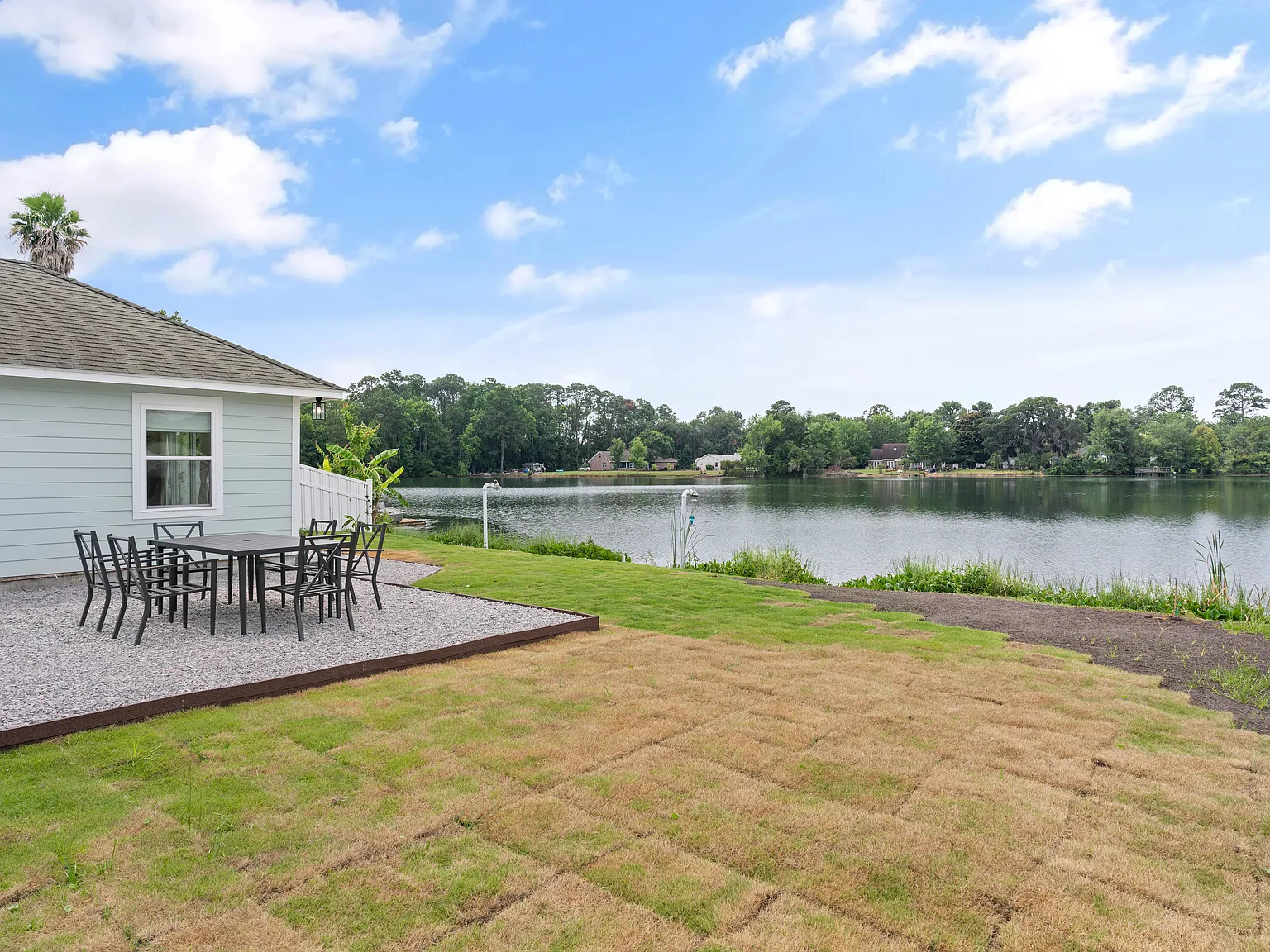 Coastal Lakeview Retreat - Fully Furnished! — Photo 3