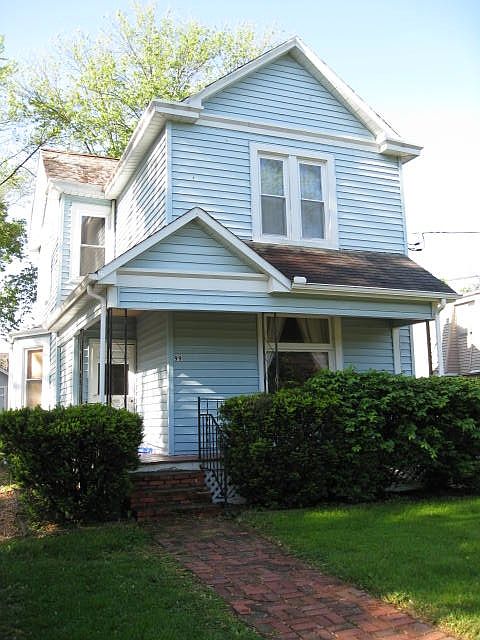 1st image of 99 W Park St