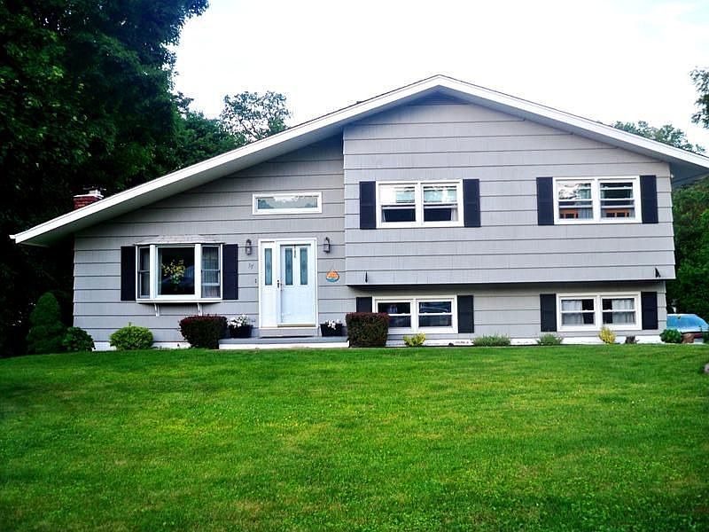 37 Longview Avenue