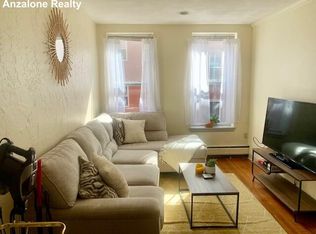 5 Hull St APT 2, Boston, MA 02113