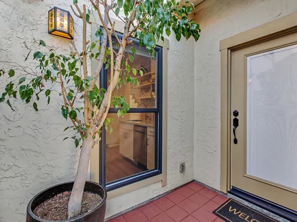 1636 Branham Ln Unit B, San Jose, CA 95118