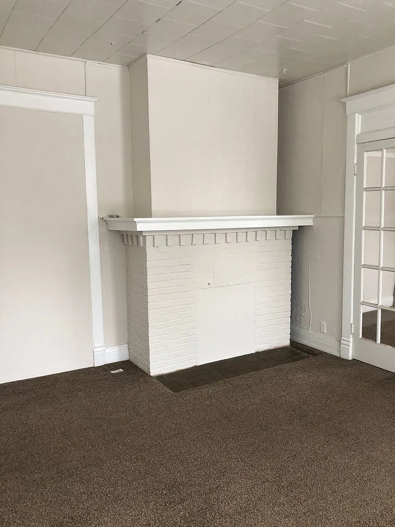 703PAR — Photo 4