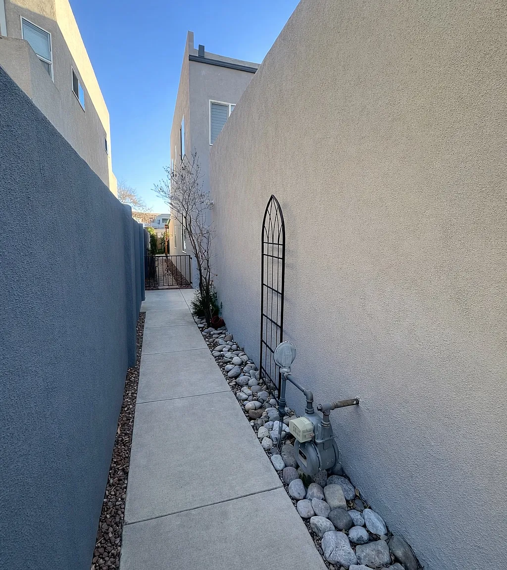 2 bed, 1280 sqft, $2,800 — Photo 3