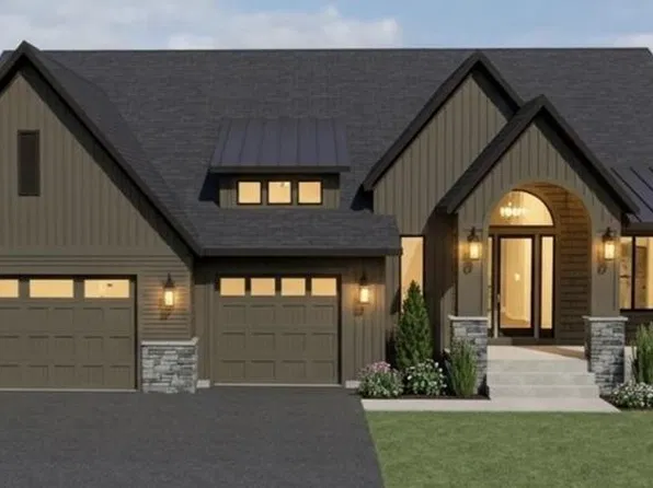 3753 Brookside Dr, Chaska, MN 55318