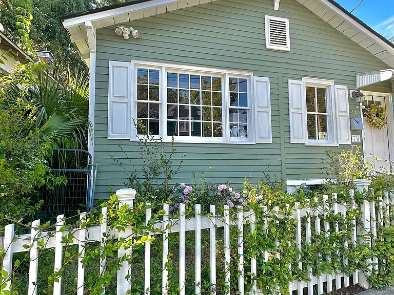22 Maverick St — Photo 1