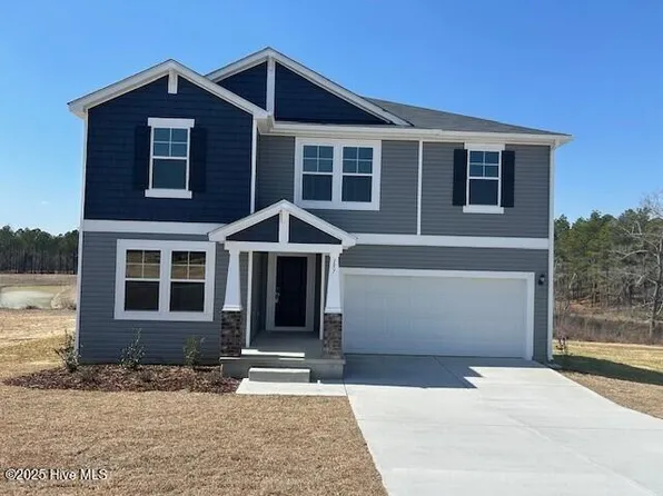 157 Happy Trail Road, Aberdeen, NC 28315