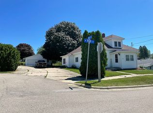 541 W High St, Shullsburg, WI 53586