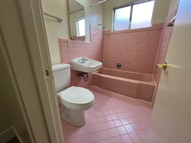 1616 N St #303 — Photo 7