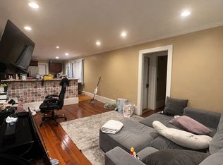18 1st St #1, Quincy, MA 02169