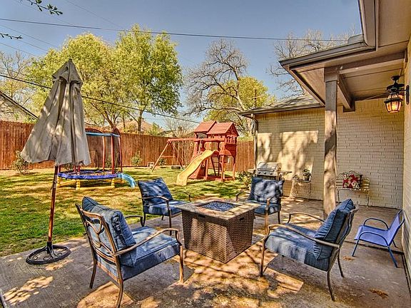 5th image of 1612 Belle Pl