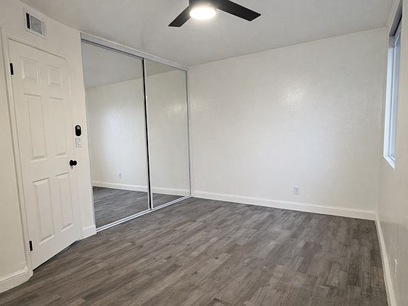 4th image of 3562 Marlborough Ave Unit 11