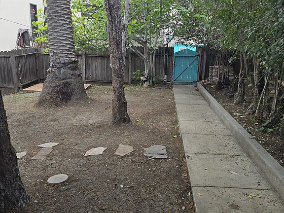 5th image of 1654 Lucile Ave #1654