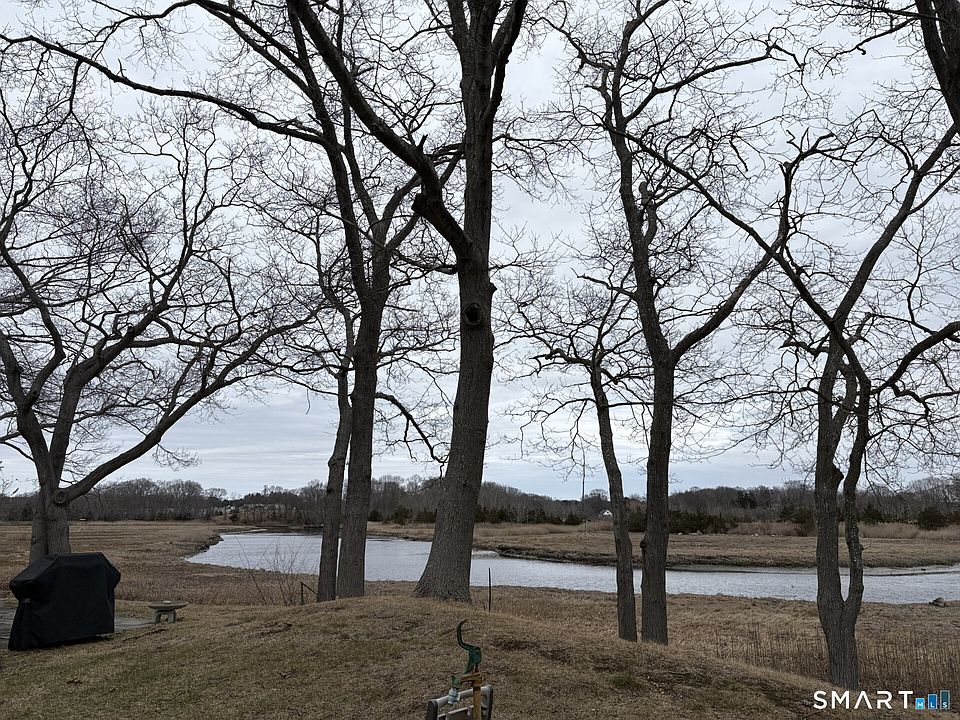 2nd image of 6 Sandgate Circle