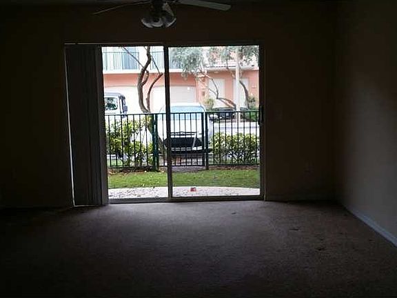 3rd image of 2125 SE 10th Ave APT 1001