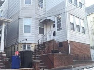 24 Tappan St, Kearny, NJ 07032