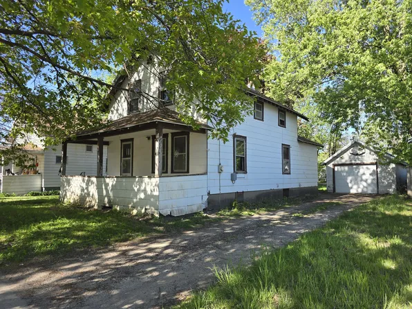 1125 Ackermant St, Waterloo, IA 50703