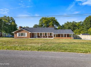 1100 Washington Ave, Etowah, TN 37331