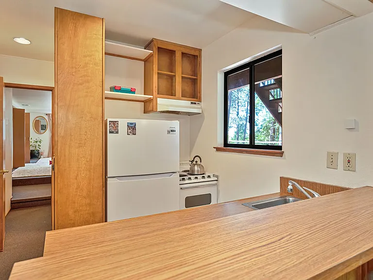 16832 Alice Way — Photo 8