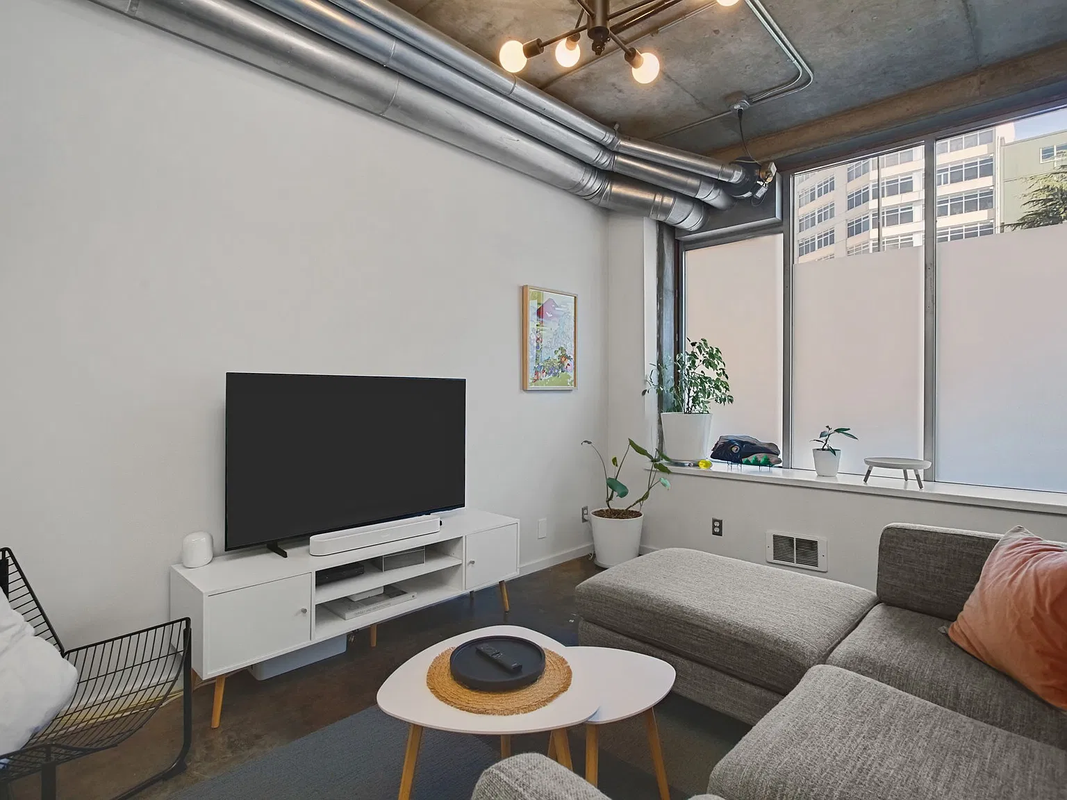 1 bed, 790 sqft, $3,500 — Photo 3