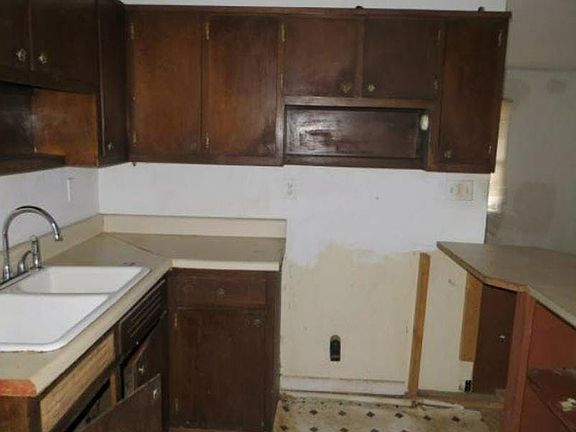 5th image of 2802 Ocean Valley Dr