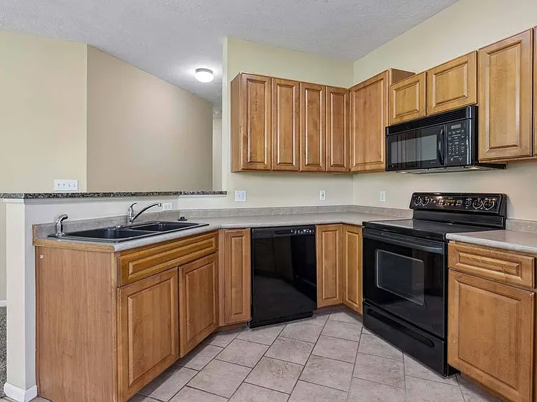 Ridge Pointe Villas — Photo 115