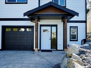 668 Sanderson Rd, Ladysmith, BC V9G 0A1