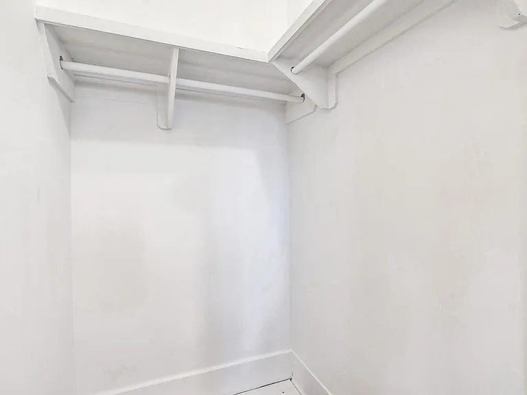 1911 Eva St — Photo 29