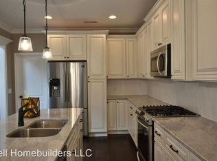 6595 Frankfurt Rd, Ooltewah, TN 37363