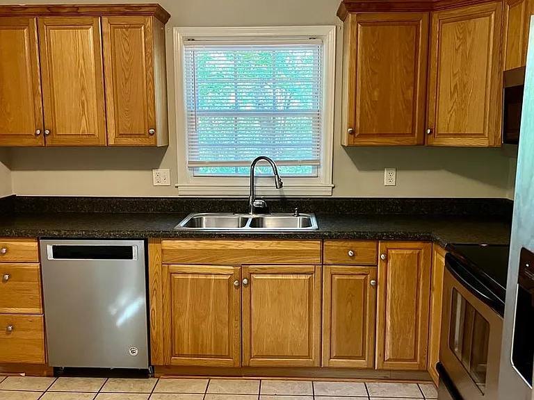 1278 Redding Ln — Photo 15